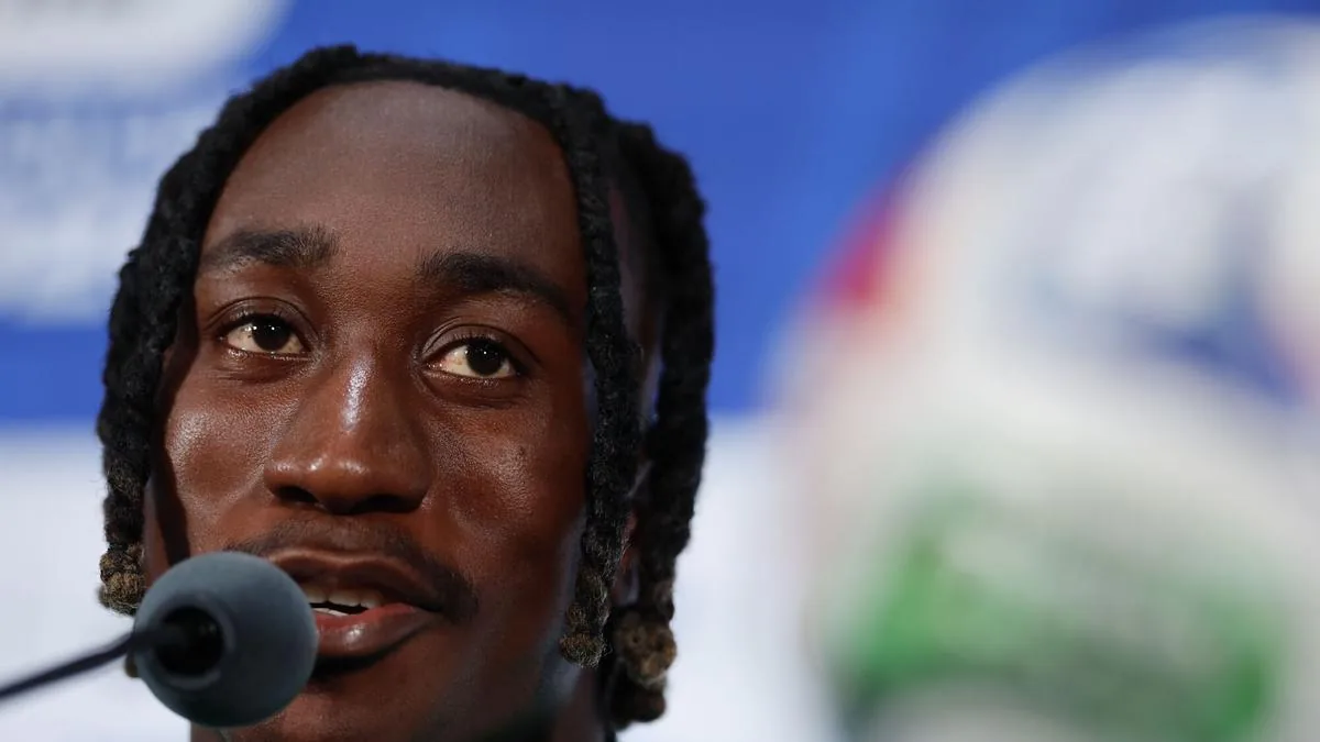 Yan Diomande vuela a Madrid - MARCA