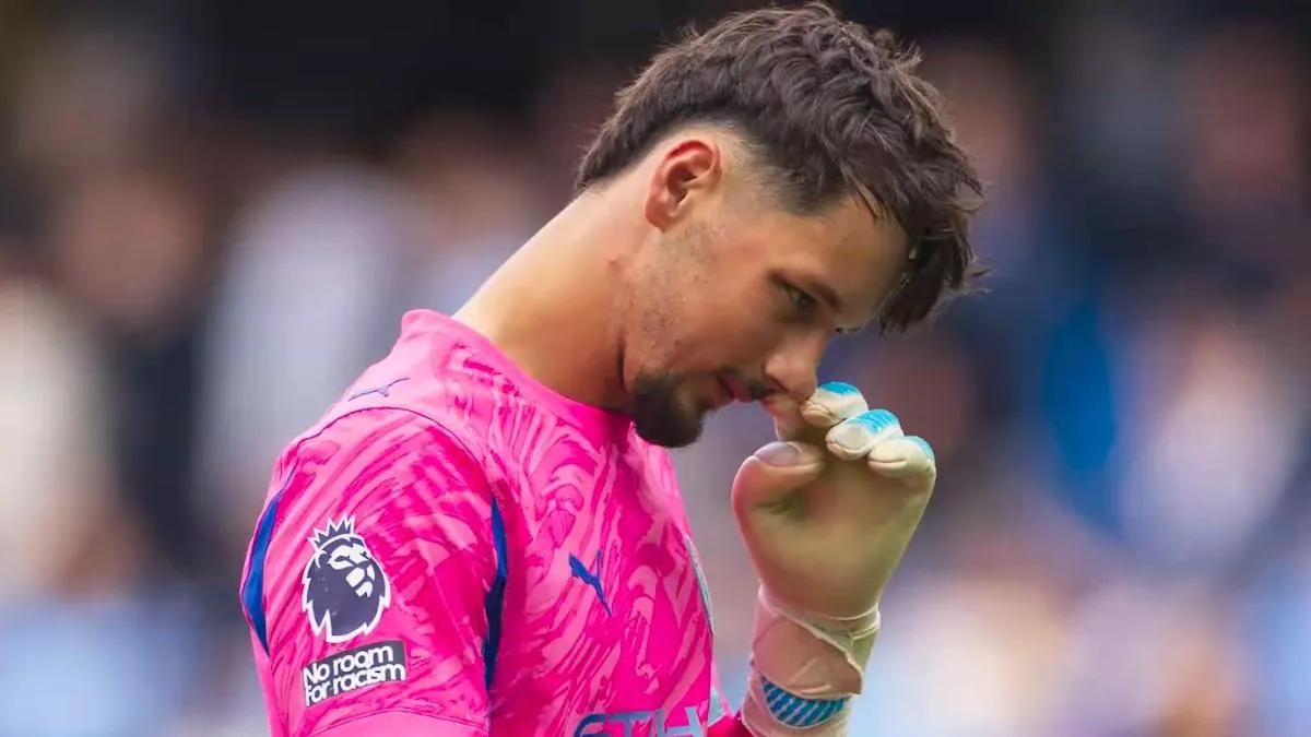 Donnarumma le cerró la puerta a Trafford en el City