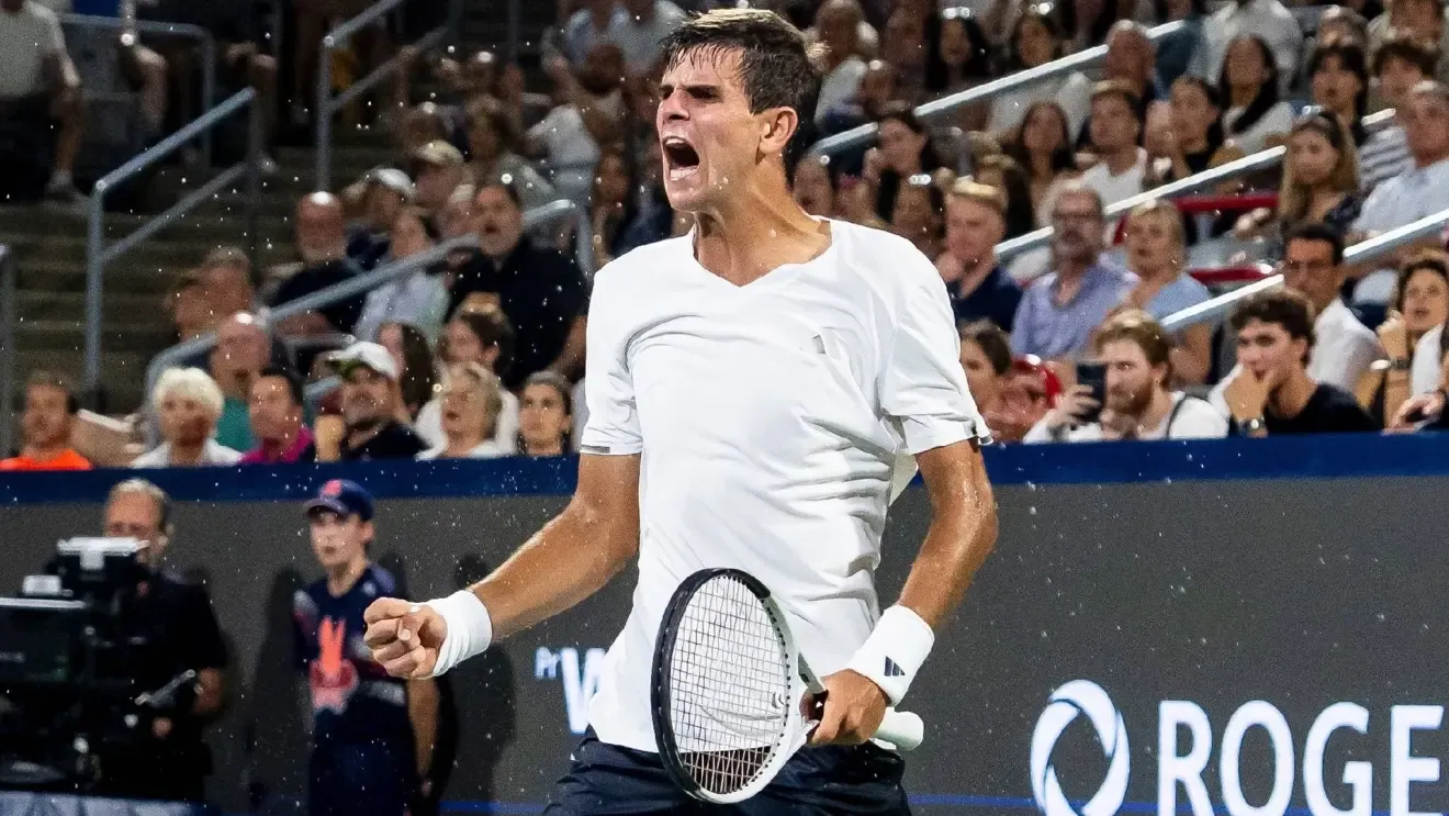 Volvió a ganar al tenista italiano por segunda vez en menos de una semana por 6-4 y 6-3